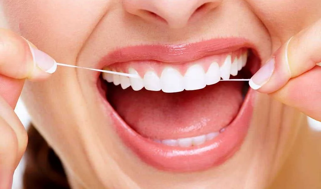 Содержание здоровых зубов и десен: правильное питание и предотвращение проблем