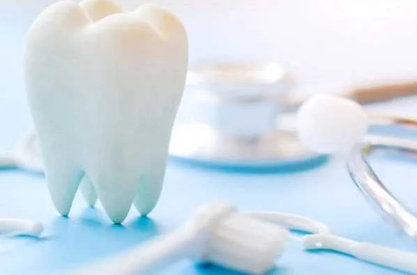 Важность правильного ухода за зубами и полостью рта