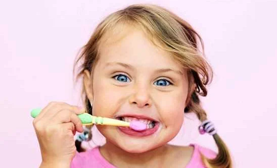 Какие ингредиенты нужно исключить из детской зубной пасты?