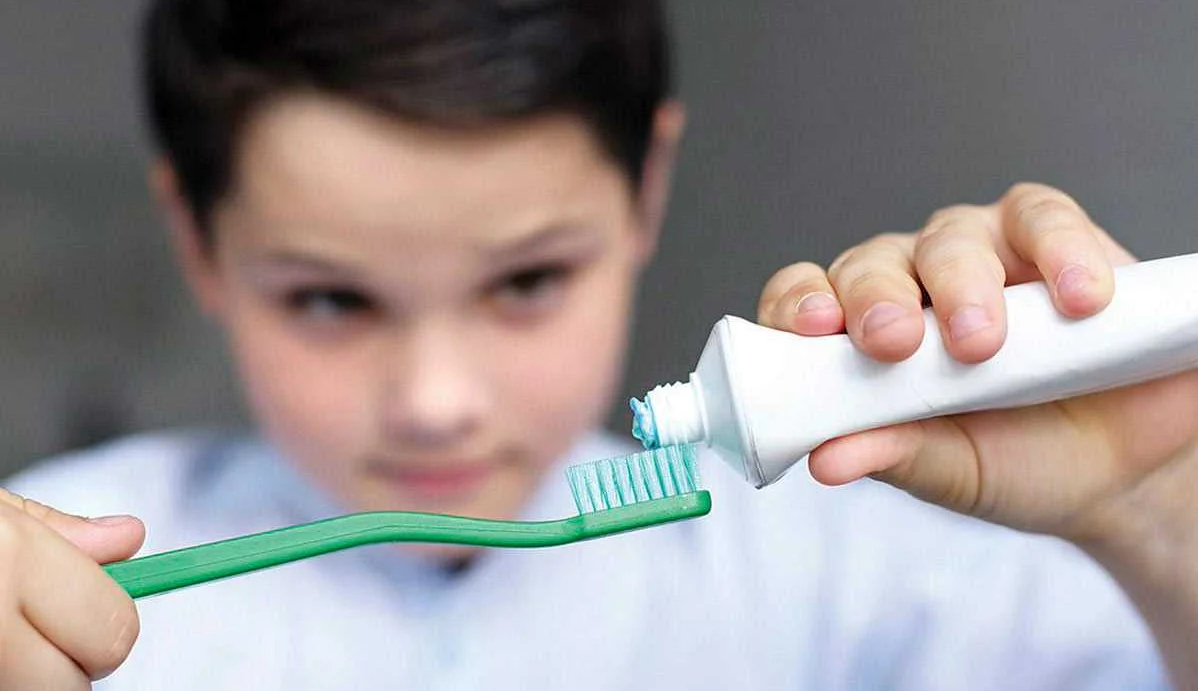 Роль фторида в зубных пастах