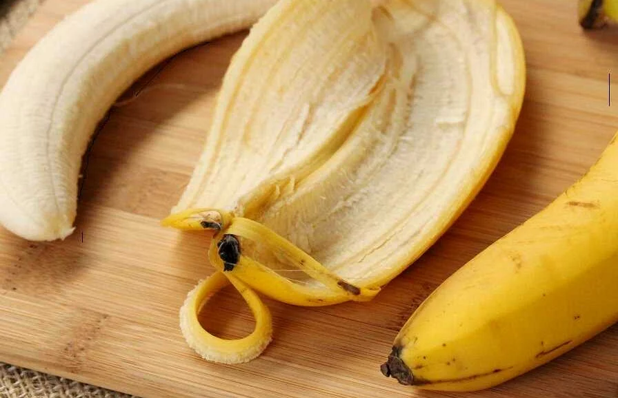 Как использовать кору банана для укрепления здоровья полости рта
