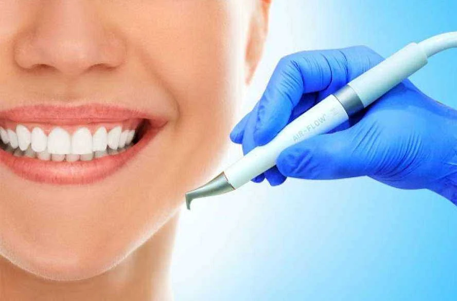 Протезирование и имплантация зубов