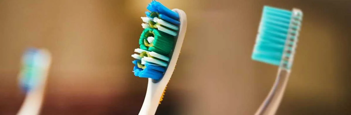Правильный выбор зубной щетки choosing-the-right-toothbrush