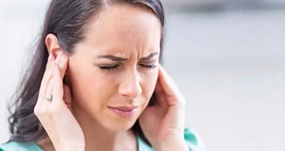 Повреждения уха и шум в нем